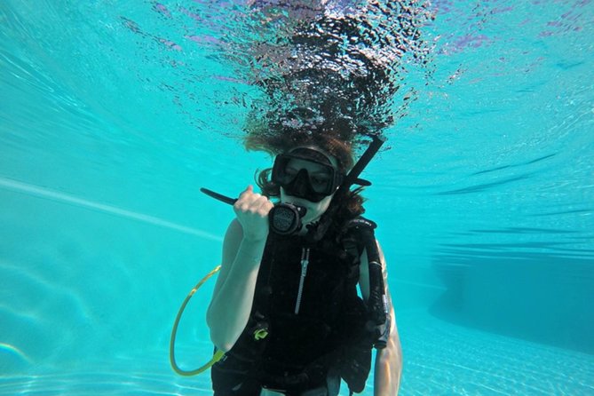 3 days Open Water Course | Scuba Diving - The 3-day rhythm: study, pool skills, then open-water checkouts