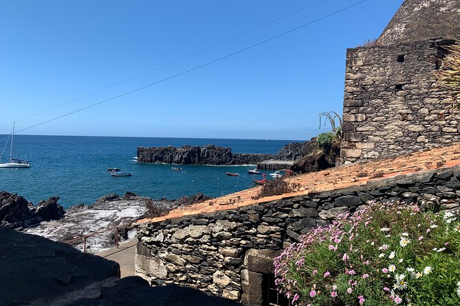 4 Hours Adventure Jeep Tour in Central Madeira Portugal - Stop 1: Jardim da Serra and the Nun’s Valley Overlook