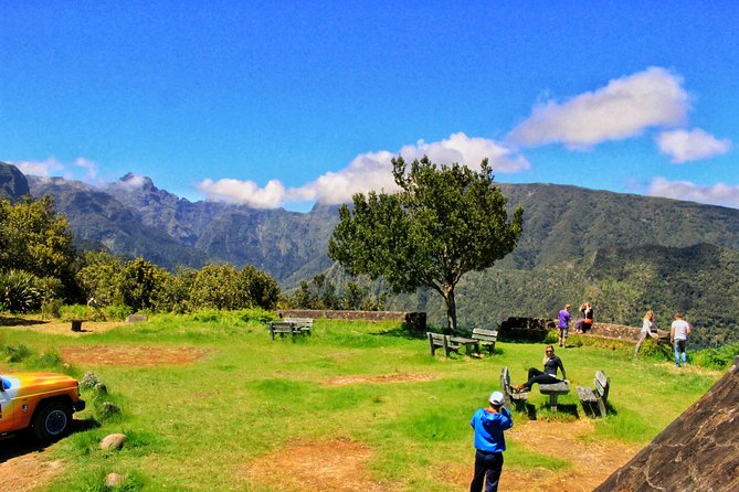 4x4 Full-Day Tour to Explore Portugal's Scents and Flavors - São Vicente First: Coastal Village Views in a Mountain Valley