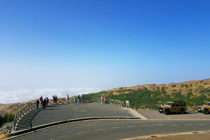Arieiro Peak, Santo Serra, Cristo Rei in Open Roof 4x4 Experience - Stop 1: Largo do Miranda S (359) for city views and first light