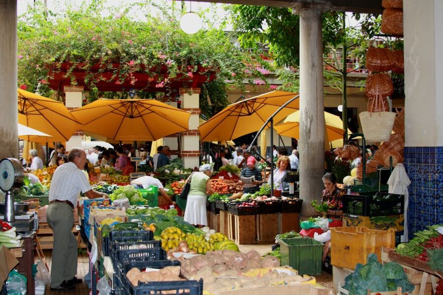 Audio Guide Citywalk Funchal for Cruise Guests - From Funchal Port to the Waterfront, Pirates, and Madeira Discoveries