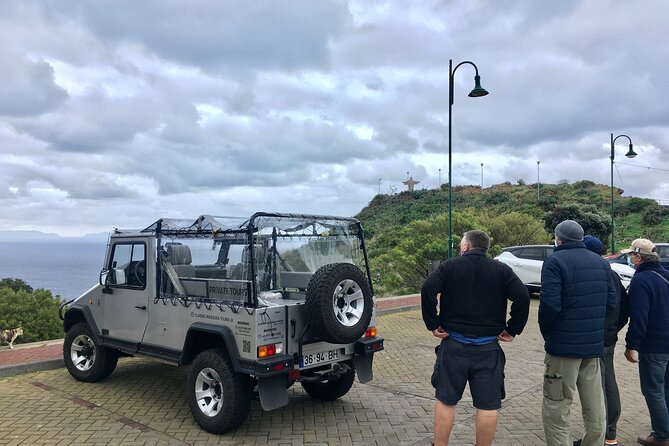 CABO GIRÃO (Half Day tour/3h) / Private Classic Car (4L). - Ribeira Brava: Viewpoint Pause and a Quick Coffee or Soda