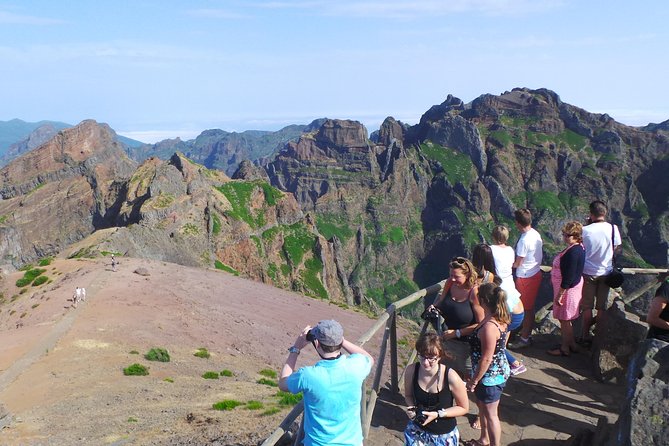 Cristo Rei, Arieiro Peak and Santo da Serra 4x4 Experience - Cristo Rei: a quieter change of pace with big panoramas