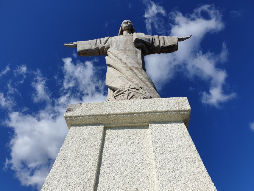 Cristo Rei & Garajau Tuk-Tuk Tour - Pacing, comfort, and who should consider another option