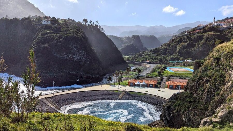 Discover Ponta de São Lourenço: Private Classic Jeep in 4h - What the private part changes in a good way