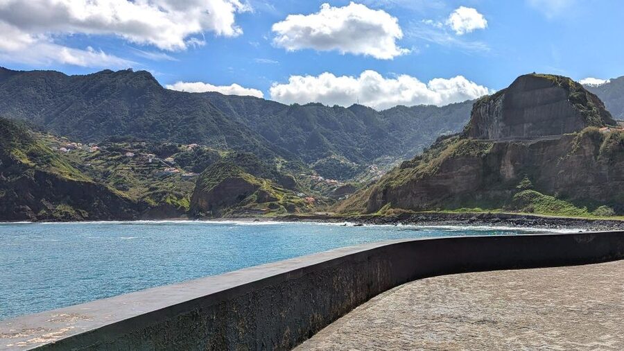 Discover Ponta de São Lourenço: Private Classic Jeep in 4h - What to bring, and how to dress for the east coast