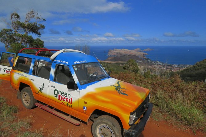 East private full day - Stop 1: Machico viewpoint at Loja do Mercado (10 minutes, free)