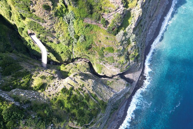 Exploring new Northwest frontiers: Beyond Madeira in 4x4 tour - Up toward Candelária: terraces and thatched-roof charm near the ocean
