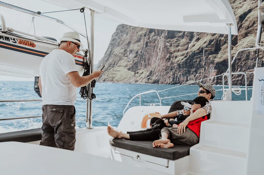From Funchal: Cabo Girao Sunset Cruise on Luxury Catamaran - Sunset viewing tips that help you get the shot without stress