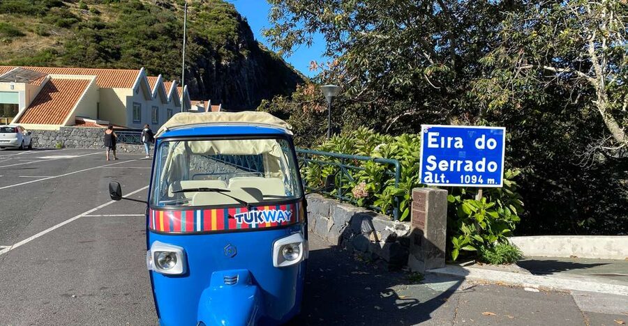 From Funchal: Madeira Nuns Valley Sightseeing Tuk-Tuk Tour - Eira do Serrado at 1,095 m: coffee, valley views, and why it became famous