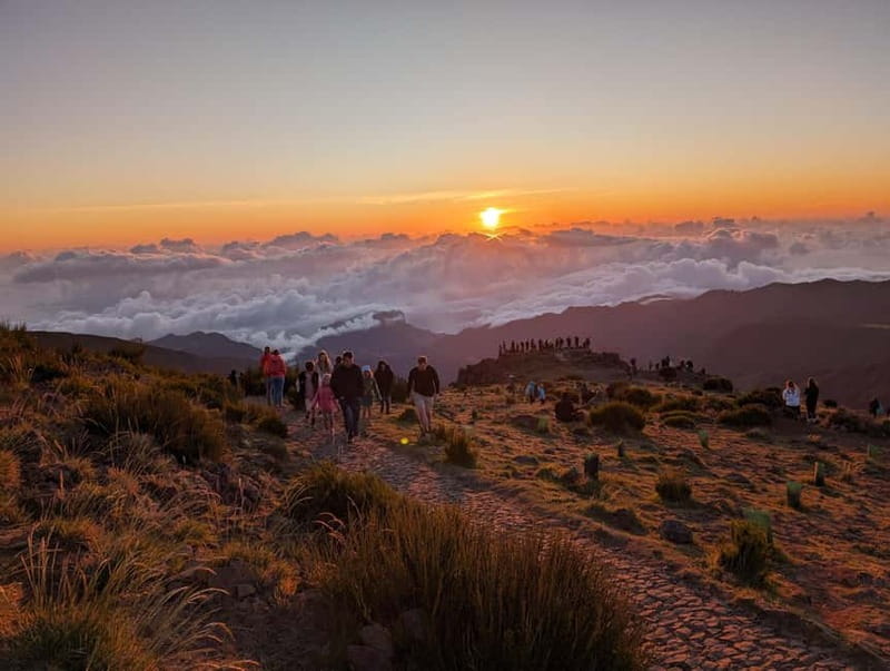 From Funchal: Pico Arieiro Sunrise with Optional Breakfast - Entering Madeira’s big sunrise moment at Pico do Arieiro