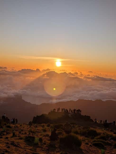 From Funchal: Pico Arieiro Sunrise with Optional Breakfast - Hotel pickup and the 6:00 AM reality check