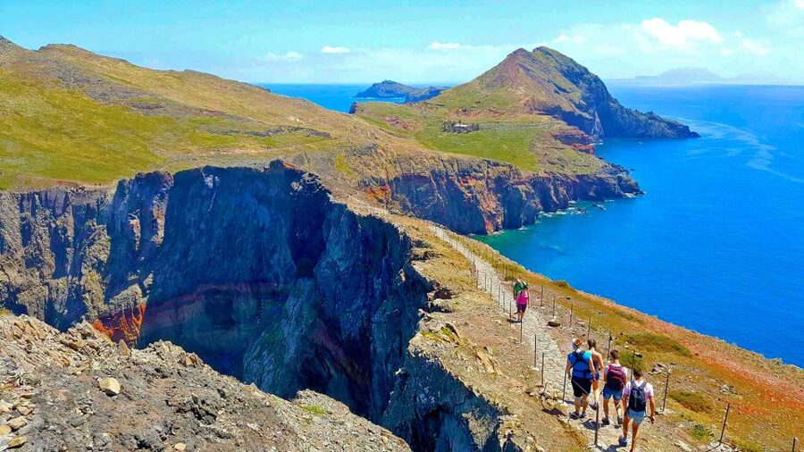 From Funchal: Ponta de São Lourenço/Caniçal Full-Day Hike - From Caniçal to the Peninsula: The Start That Sets the Tone