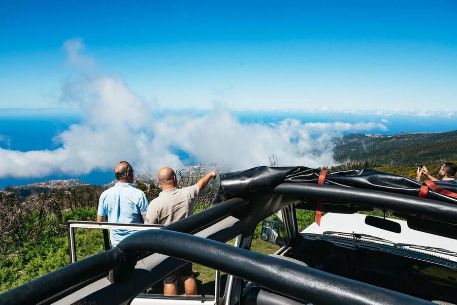 From Funchal: Porto Moniz and Seixal Day Tour by Jeep - Start in Funchal: Pickup, Short Briefing, Then Off to the Coast