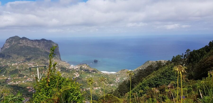 From Funchal: Santana and Pico do Areeiro East Island Tour - From Funchal, The East Side Route Starts Fast