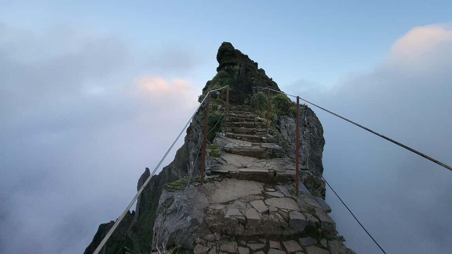 From Funchal: Transfer to Pico do Arieiro & Pico Ruivo Trail - Trail closures and reroutes, how to stay flexible without losing the magic