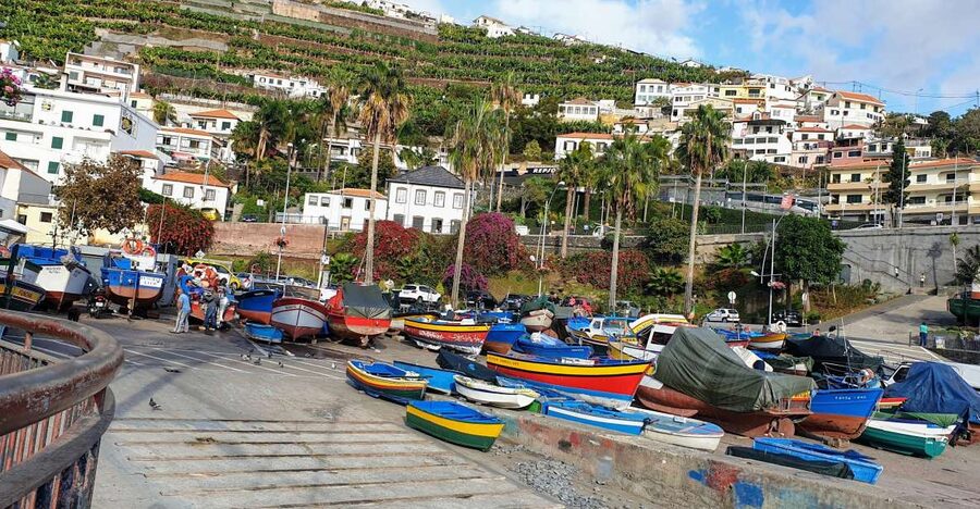 From Funchal: Tuk Tuk Tour to Camara de Lobos and Cabo Girao - Funchal Stops: Lido Avenue and a Quick Sense of Place