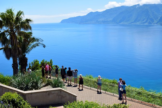 Full Day Tour of Madeira West - Madeira West in One Day: coast towns, cloud views, and lava pools