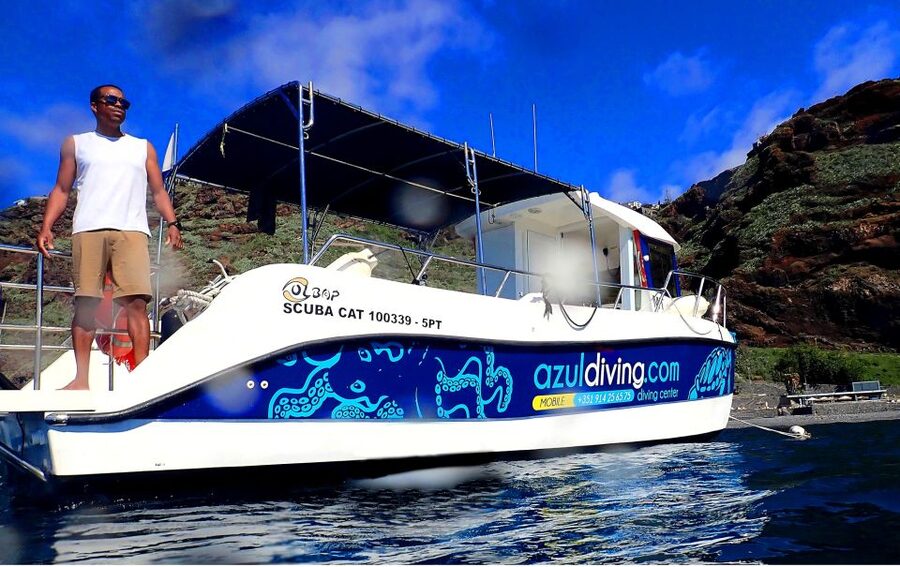 Funchal: Advanced Scuba Diving Afonso Cerqueira Wreck - From the Azul Shop to the Open Sea: The Boat Portion That Sets the Tone