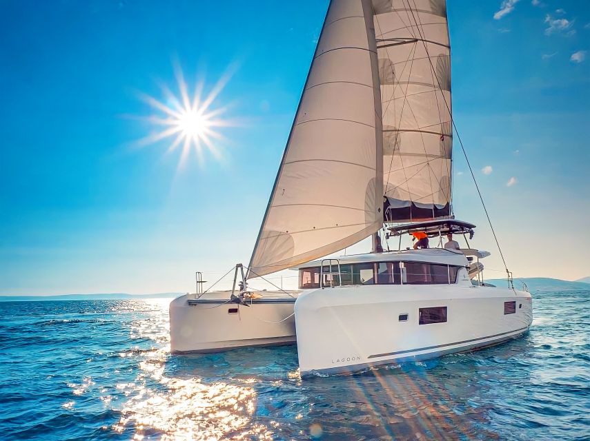 Funchal Bay: Dolphin & Whale Watch Luxury Catamaran Cruise - Why this Madeira catamaran cruise is a smart choice from Funchal
