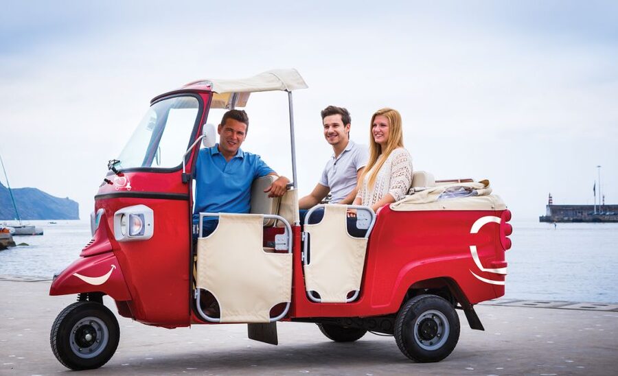 Funchal: Best Viewpoints Guided Tuk Tuk Tour - Old Town Funchal: the Portuguese roots in streets you can feel