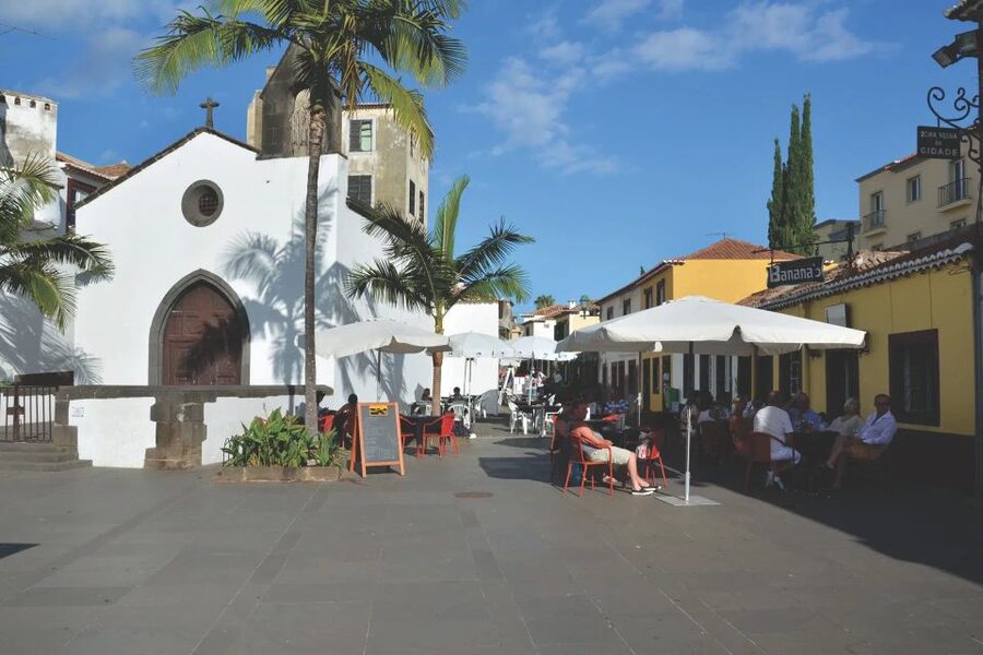Funchal: Botanical Garden and Old Town Private Tuk-Tuk Tour - Funchal on a Tuk-Tuk, Where Normal Cars Can’t Go