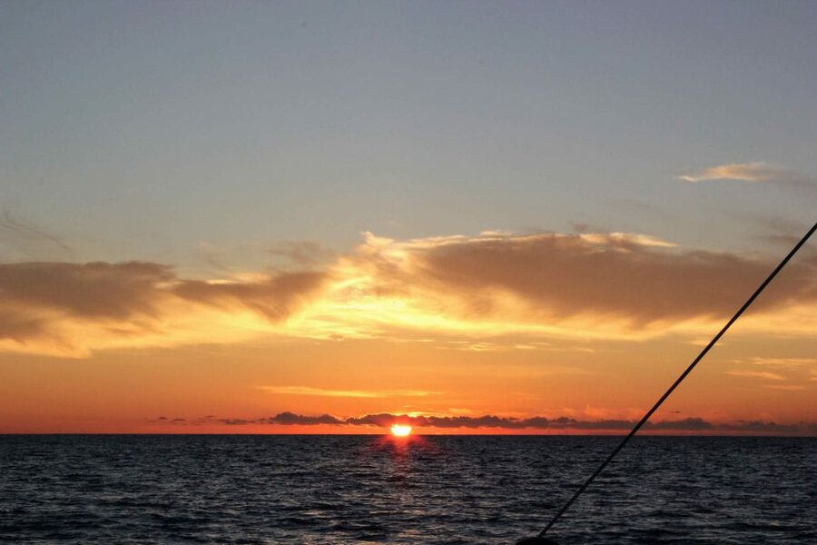 Funchal: Cabo Girão Sunset Catamaran Tour - Meeting point and timing: how to avoid the most common headache