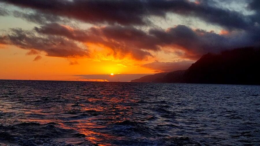Funchal: Cabo Girão Sunset Catamaran Tour - Should you book the Funchal Cabo Girão sunset catamaran?