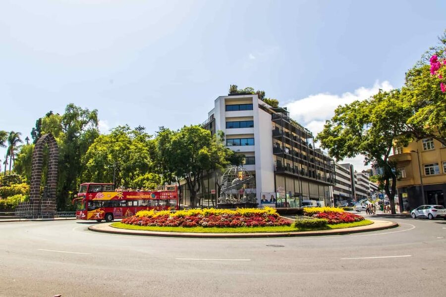 Funchal: City Sightseeing Hop-On Hop-Off Bus Tour - Why the Hop-On Hop-Off Loop Works in Steep Funchal