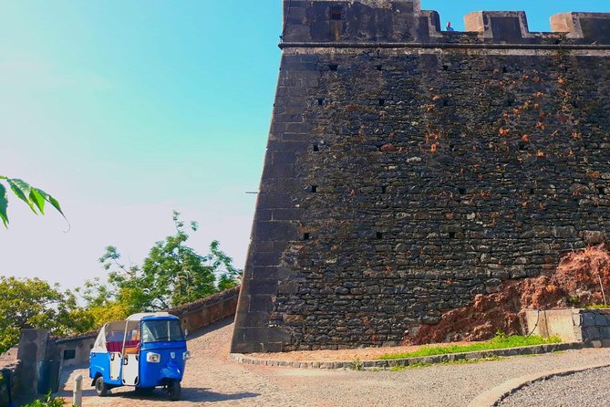 Funchal City Tour + Old Town - Painted Doors, Old Streets, and Traditional Food Clues