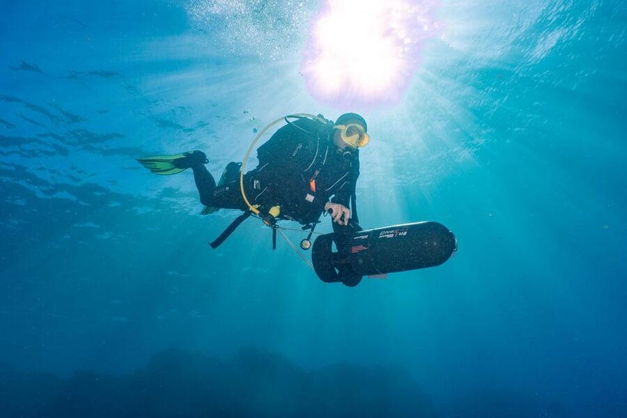 Funchal: DPV- Scooter Dive Adventure - Meeting the Day’s Flow, From Entering to Showering