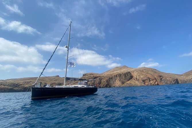 Funchal: Half and Full Day Private Sailboat Tour - Drinks, finger foods, and the AKUA Chef gourmet upgrade