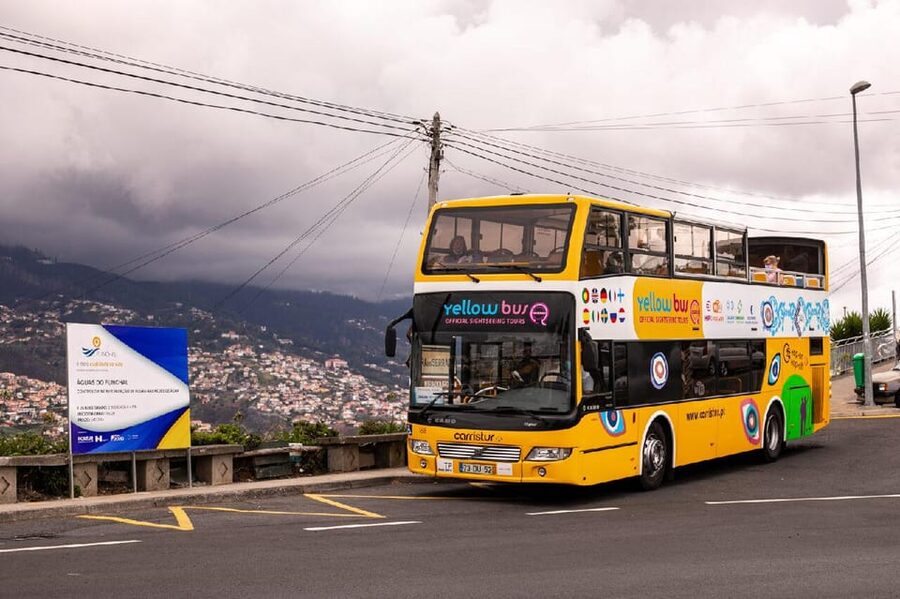 Funchal: Hop-On Hop-Off Bus Tour - Cabo Girão with the 3 in 1 option: shuttle transfer and extra viewpoint costs