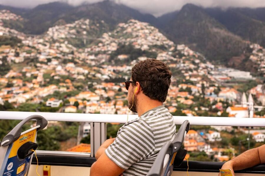 Funchal: Hop-On Hop-Off Bus Tour - Funchal’s old town, Town Hall Square, and the Cathedral stop moments