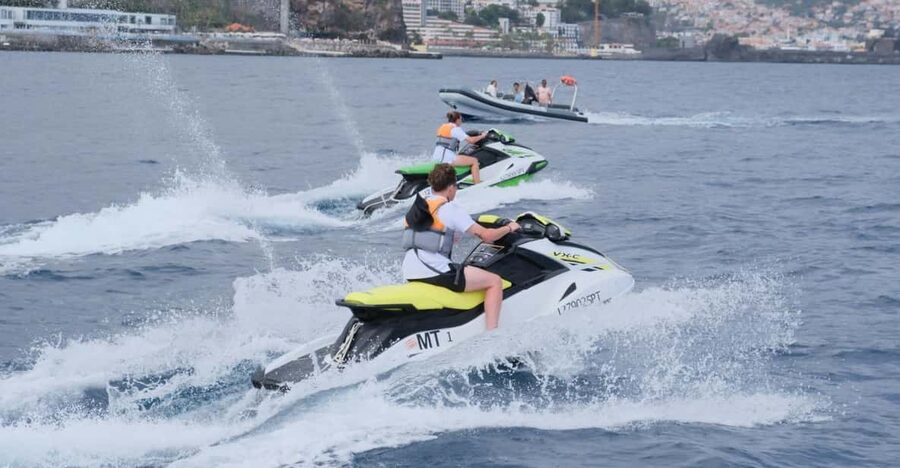 Funchal: Jet Ski Circuit - Where to meet: Marina Nova do Funchal, Pier 8, and the O Verdinho clue
