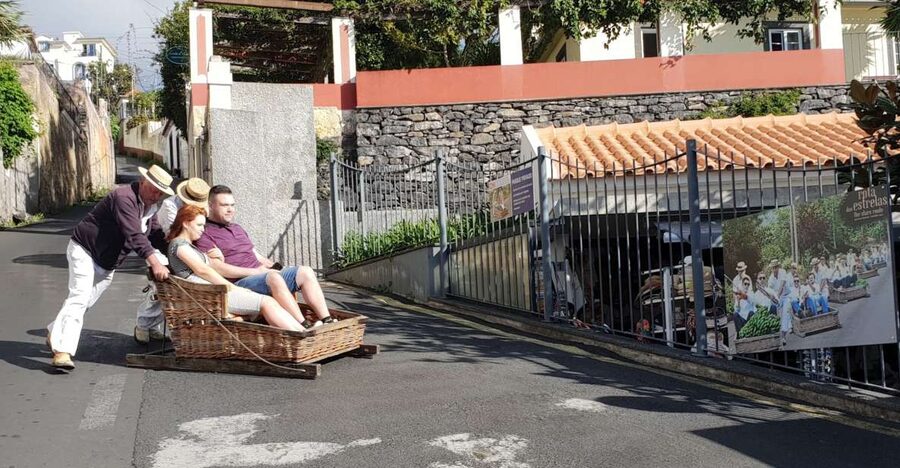 Funchal: Monte Toboggan and Old Town Tour by Tuk-Tuk - Key Points to Know