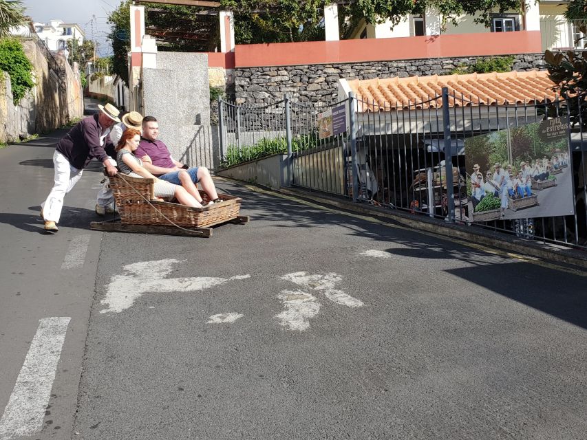 Funchal: Monte Toboggan and Old Town Tour by Tuk-Tuk - A Tuk-Tuk Climb to Monte, Then a Basket Cart Descent