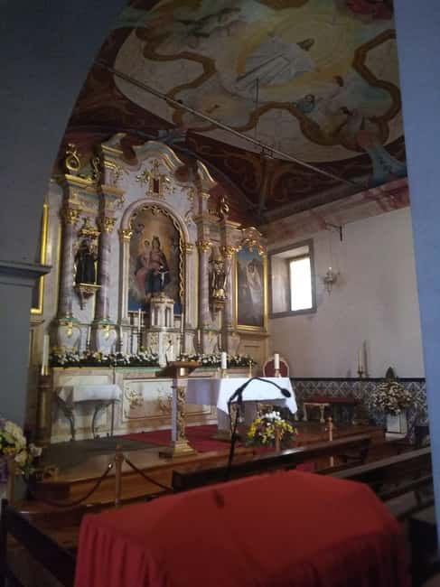 Funchal: Nuns Valley Easy Walk with Mountain Surroundings - Eira do Serrado at 1,094 meters: short walk, big nerves test (plan for that)