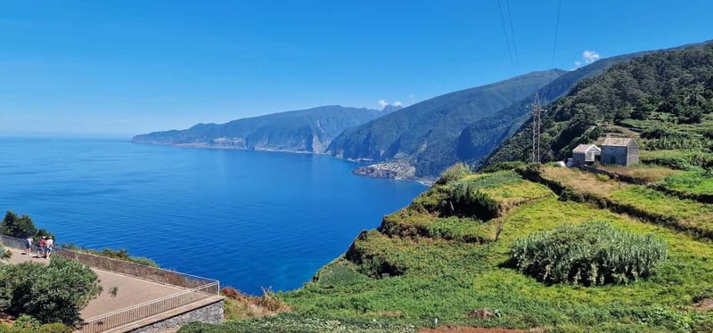 Funchal Private 4-Seater VIP Mercedes / 8-Seater Minibus - What You Pay For, and What’s Actually Included