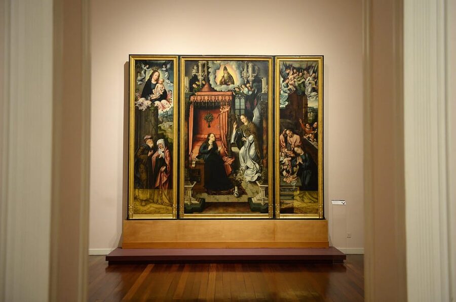 Funchal: Sacred Art Museum of Funchal Entry Ticket - Self guided vs guided tour, and why the choice affects your enjoyment