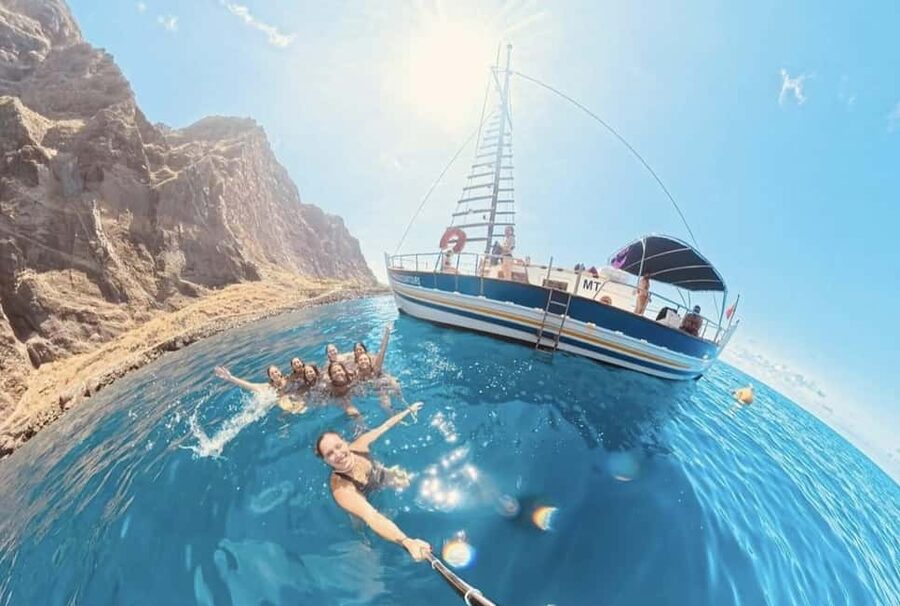 Funchal: Sunset Tour on Traditional Madeiran Boat w/ Drinks - Who this tour is best for, and who might not love it