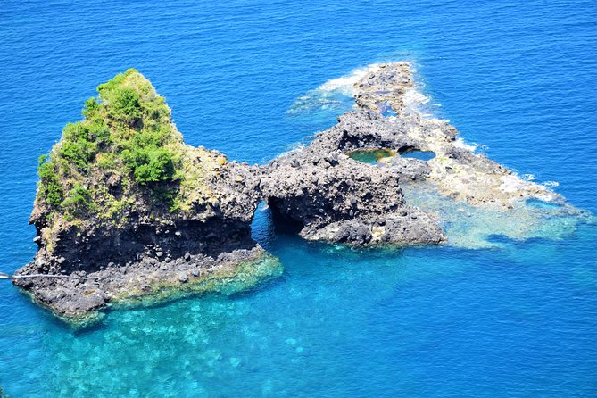 Go West - The most popular tour - Encumeada PR12 viewpoints: the north-south coast view trick