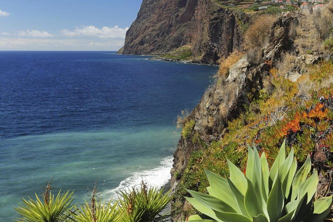 Grand Madeira Island Tour - Porto Moniz and Santana - Why this full-day loop is the best kind of orientation