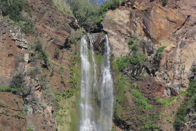 Guided Exploration of Southwest Madeira in a 4x4 - Calheta and Praia da Calheta: from sheltered harbor roots to a sandy beach