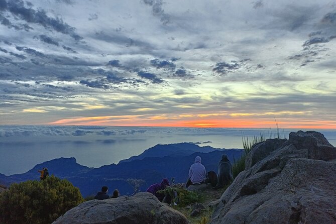 Half day Tour From 0 To 1818 Meters To Pico Do Arieiro Sunrise - Stop 2: Balcoes de Ribeiro Frio and The Quiet Levada de Balcoes