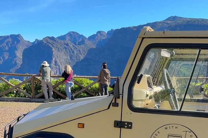 Half Day tour with Madeira Wine tasting - A 4x4 half-day that swaps bus crowds for real Madeira roads