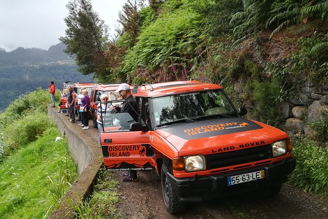 Jeep Safari in Pico Areeiro Santana Faial Full Day Tour - Monte, then Pico do Areeiro: where the air changes fast
