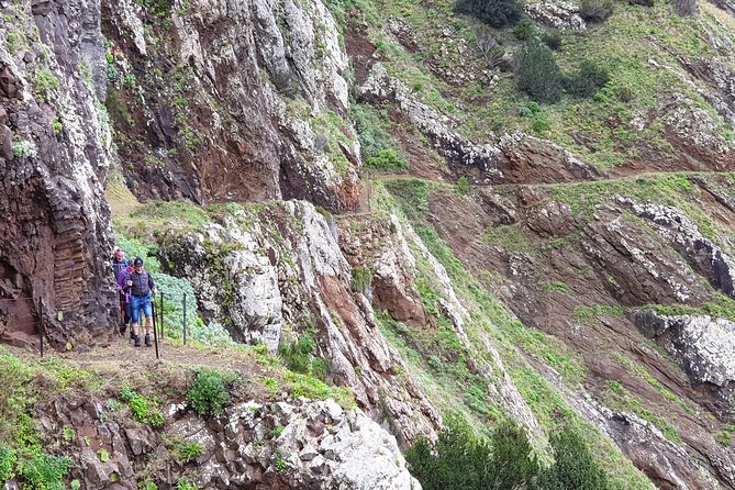 Larano Walking Tour - What you actually see: sea views and rock formations up close