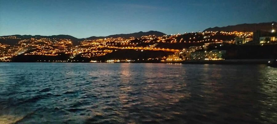 Madeeira: Sunset dinner cruise - Calhau da Lapa: The Main Event for Swimming and Dinner