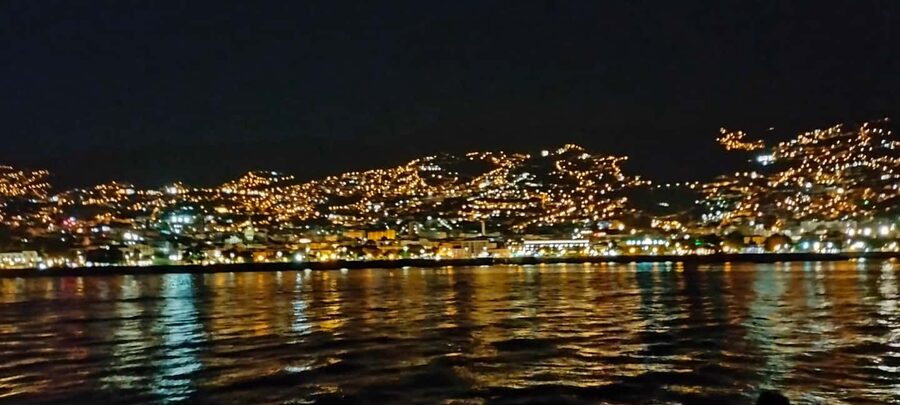 Madeeira: Sunset dinner cruise - Cabo Girão Sunset Cruise: Where the Views Finally Sink In
